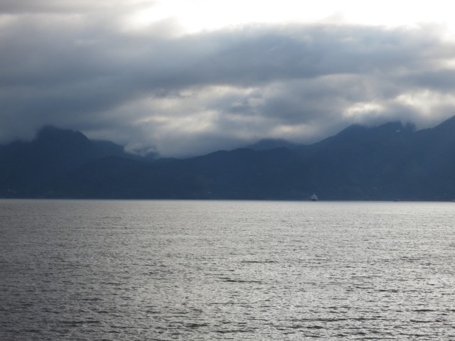 Hurtigruten_2015-06-18_20-13